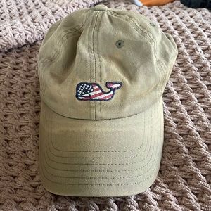 Vineyard vines hat